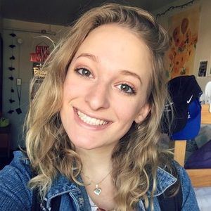 Meet your Posher, Nikki